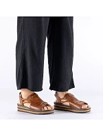 Pohodlné hnedé dámske sandále na platforme Rieker 62962-22