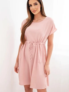 Dámske šaty s krátkym rukávom a viazaním v páse tmavo púdrovo ružové