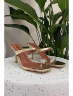 Dámské lodičky na podpatku s ozdobným detailem Zlaté Lorissa