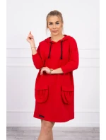 Šaty s kapucňou v červenej farbe