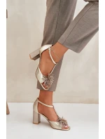 Sandały Skórzane Na Słupku Z Ozdobą Laura Messi 2758 Złote