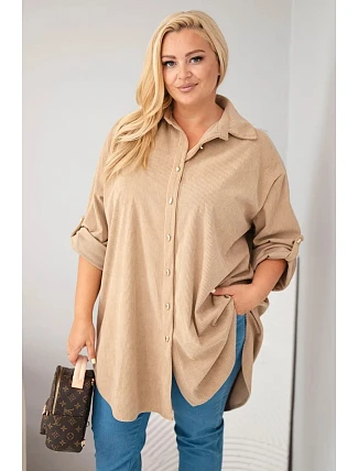 Dámska košeľa Plus Size z viskózového manšestru s odnímateľnými rukávmi v kamelovej farbe Dámska košeľa Plus Size z viskózového manšestru s odnímateľnými rukávmi v kamelovej farbe
