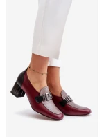 Skórzane Czółenka Na Słupku Ze Złotą Ozdobą Laura Messi 2861 Bordowe