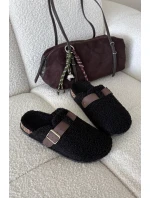 Klapki Damskie Z Futerkiem Typu Baranek Czarne Lorivine