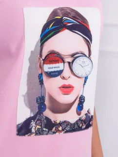 Dámska grafická blúzka púdrovo ružová