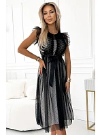 542-1 GIUSEPPINA Šaty so stuhou a čiernym tylovým materiálom s bodkami 542-1 GIUSEPPINA Šaty so stuhou a čiernym tylovým materiálom s bodkami