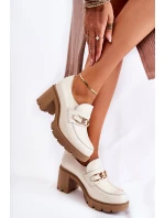 Skórzane Półbuty Na Słupku Ze Złotą Ozdobą Jasnobeżowe Lemar Mikeyla