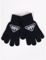 Chlapčenské päťprsté rukavice Yoclub RED-0233C-AA5B-001 Black
