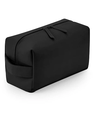 BagBase BG 332 Toaletná taška z matného PU 52.0332 čierna BagBase BG 332 Toaletná taška z matného PU 52.0332 čierna