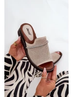 Klapki Damskie Na Koturnie Z Ozdobnym Paseczkiem Beżowe Teriwes