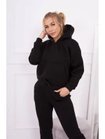 Zateplená súprava s mikinou viazanou v spodnej časti čiernej farby Zateplená súprava s mikinou viazanou v spodnej časti čiernej farby