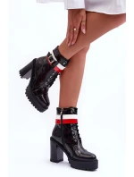 Masywne Skórzane Botki Na Słupku Czarne Adrijana