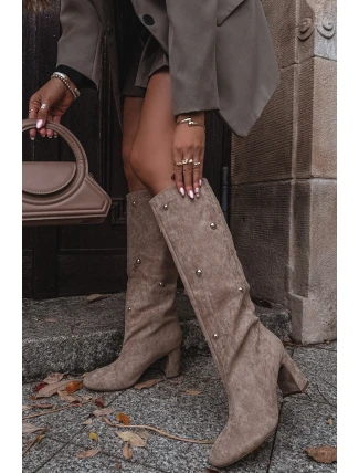 Kozaki Damskie Ocieplane Na Słupku Z Ozdobnymi Detalami Beżowe Lucinda