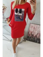 3D grafické šaty so zirkónmi červenej farby