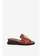 Klapki Damskie Na Koturnie Eko Skórzane Z Ozdobą Brązowe Sarela