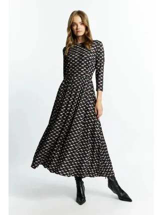 Elegantné dámske šaty DRE3540 čierne - Monnari