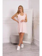Šaty s volánikmi na bokoch púdrovo ružové Šaty s volánikmi na bokoch púdrovo ružové