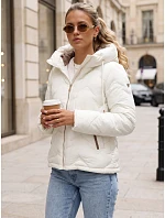 Dámska prešívaná bunda s kapucňou v farbe ecru, FashionStreet TY5942 Dámska prešívaná bunda s kapucňou v farbe ecru, FashionStreet TY5942