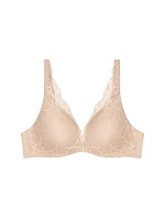 BODY MAKE-UP ILLUSION LACE - Vyztužená podprsenka s pohodlným drôtom pre lepší dekolt Triumph BODY MAKE-UP ILLUSION LACE - Vyztužená podprsenka s pohodlným drôtom pre lepší dekolt Triumph