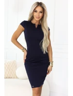 608-2 Zmyselné ceruzkové šaty s krátkymi rukávmi a ozdobným výstrihom - tmavomodré