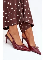 Lakierowane Czółenka Na Szpilce Ze Złotą Klamrą Bordowe Vivae