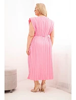 Dámske plus size šaty z viskózy, plisované s viazaním svetlo ružové