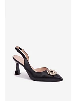 Sandály na podpatku s bižuterním ozdobením Vinceza 62277 Černé