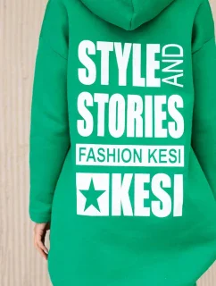 Zateplená mikina s dlhými chrbtom a kapucňou zelená