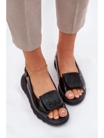 Skórzane Lakierowane Sandały Damskie Na Koturnie z Ozdobą Artiker 56C1564 Czarne