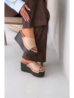 Dámské nazouváky na platformě s nýty béžové Mareline