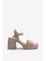 Zazoo 40386 Dámske kožené sandále na podpätku Beige Zazoo 40386 Dámske kožené sandále na podpätku Beige