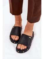 Dámske papuče na platforme s cvočkami Big Star - čierne