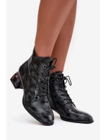 Lakierowane Botki Damskie Z Naturalnej Skóry Na Obcasie Z Kryształkami Artiker 57C0132 Szare