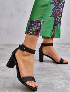 Błyszczące Sandałki Na Obcasie Czarne Maxim