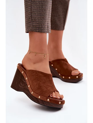 Dámské sandály na platformě z imitace semiše zlaté spony Camel Norvia