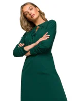 S325 Priliehavé šaty s viazaným výstrihom - kráľovsky modré S325 Priliehavé šaty s viazaným výstrihom - kráľovsky modré