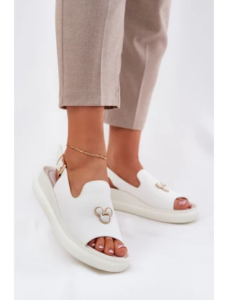 Skórzane Sandały Damskie Z Ozdobą Vinceza 66757 Białe