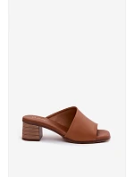 Kožené dámské nazouváky na podpatku Maciejka E7395-29 Camel