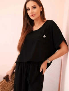 Dámsky viskózový komplet s ozdobným kvetom a širokými nohavicami - fuchsiovo čierny