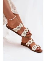 Klapki Damskie Ze Złotymi Przypinkami Białe Jenoriela