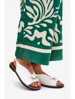 Sandały Na Płaskim Obcasie Z Ozdobą Eko Skóra Białe Tillireta