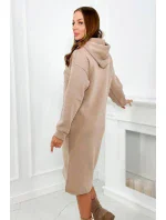 Dlhé izolované šaty s výšivkou tmavo béžová