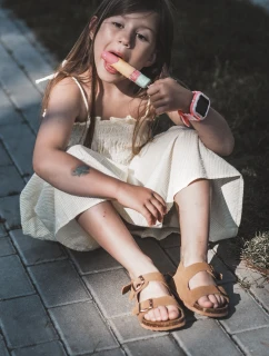 Sandałki Dziecięce Na Korkowej Platformie Zapinane Na Rzep Camel Rorria