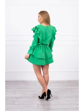 Šaty so zvislými volánmi svetlo zelené