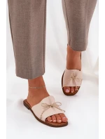 Klapki Na Płaskiej Podeszwie Z Ozdobną Kokardką Beżowe Deonelis