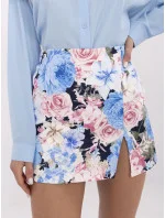 Svetlomodré a ružové kvetinové krátke dámske šortky a sukňa (A8933) Svetlomodré a ružové kvetinové krátke dámske šortky a sukňa (A8933)