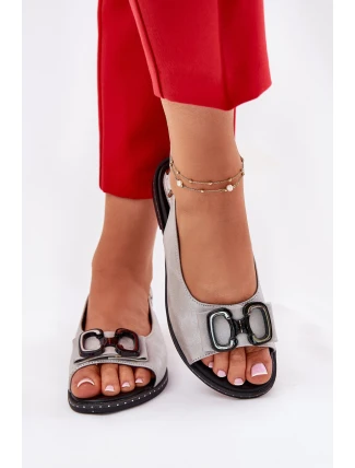 Płaskie Sandały Z Ozdobą Eko Skórzane Srebrne Lilria