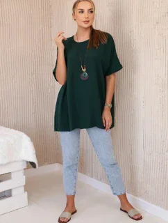 Nadrozmerná blúzka s príveskom tmavozelená