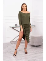 Asymetrické šaty s 3/4 rukávmi v khaki farbe
