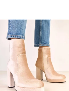 Topánky na podpätku model 220580 Solea